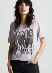 Def_leppard_band_tee