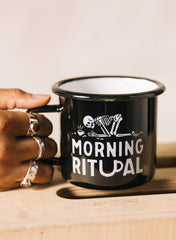 black_skull_mug